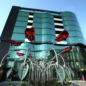 emirates-apart-residence.sofiahotelsbg.com/